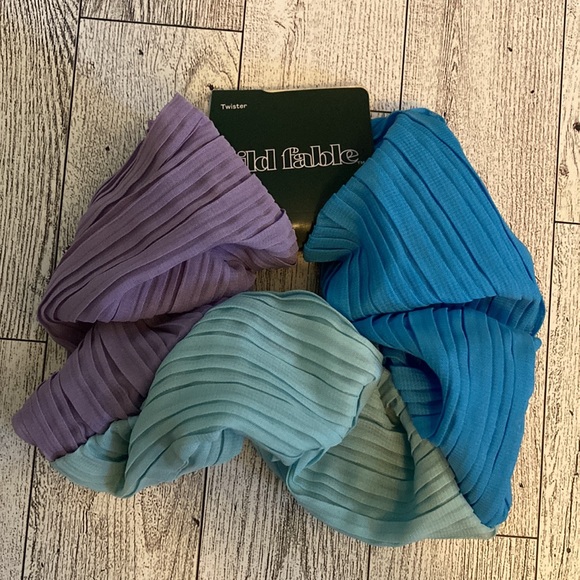 Wild Fable Target Jumbo Multicolor Color Block Hair Twister Scrunchie - Picture 3 of 4